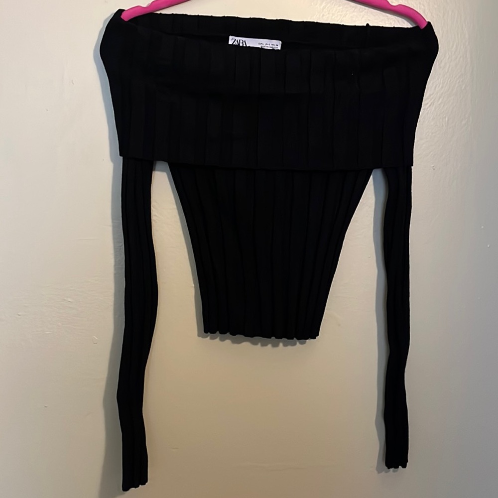 Black ZARA top